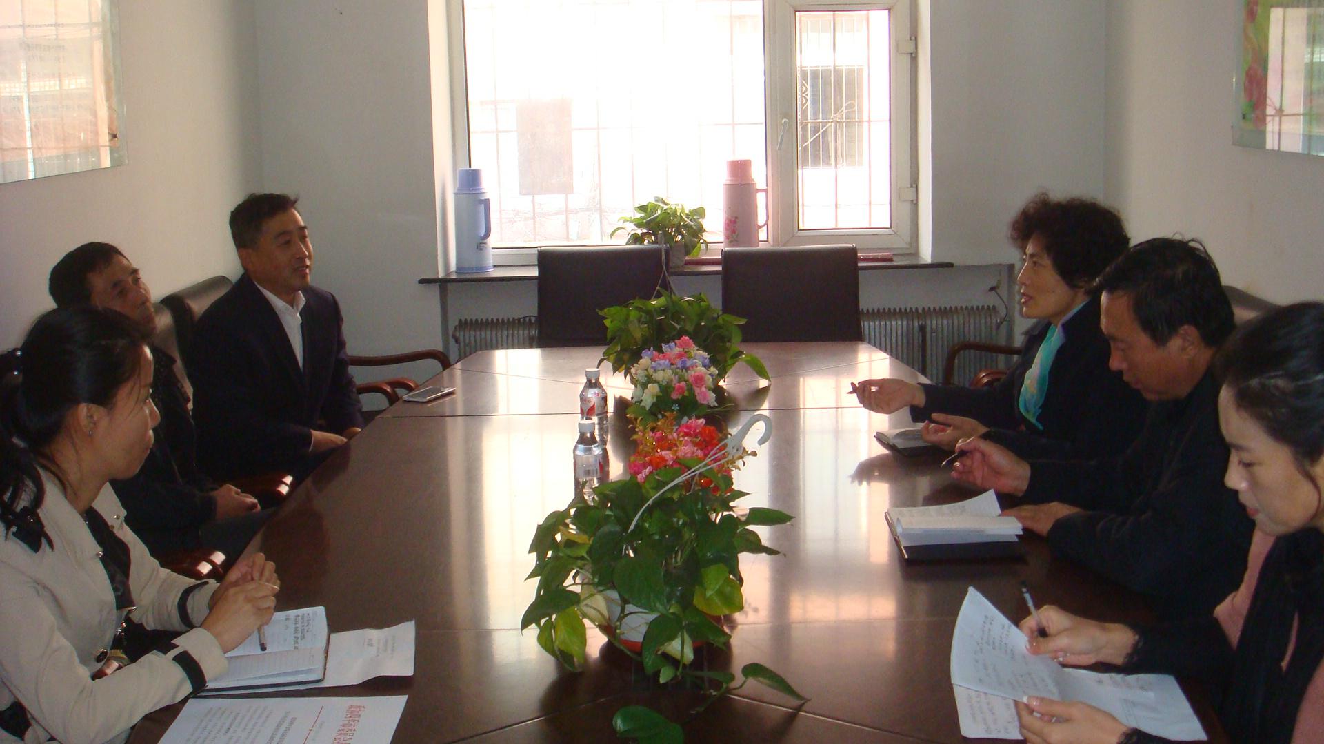 ?��ЭίԱ���������ʮ��С�����鳤���������鳤���ž�Ĵ����µ����������г��ֹ���ï������չ�